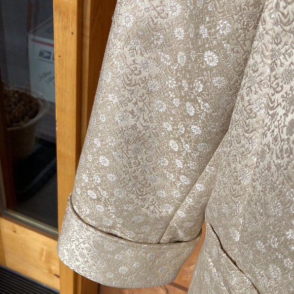 Gorgeous Rare Vintage Liz Claiborne Jacket Gold Brocade EUC Size 14 - Picture 5 of 16